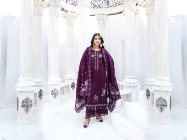 IMG_9878.jpg Plum Royale Unstitched Embroidered Lawn Suit
