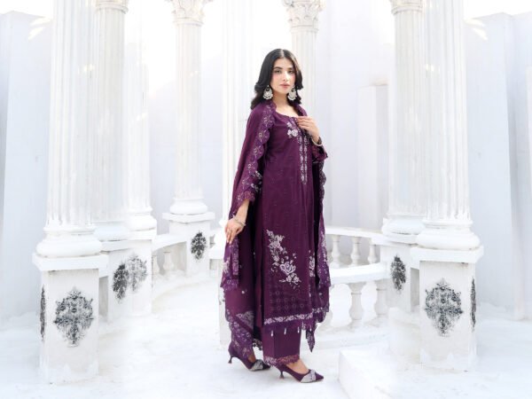 IMG_9883.jpg Plum Royale Unstitched Embroidered Lawn Suit
