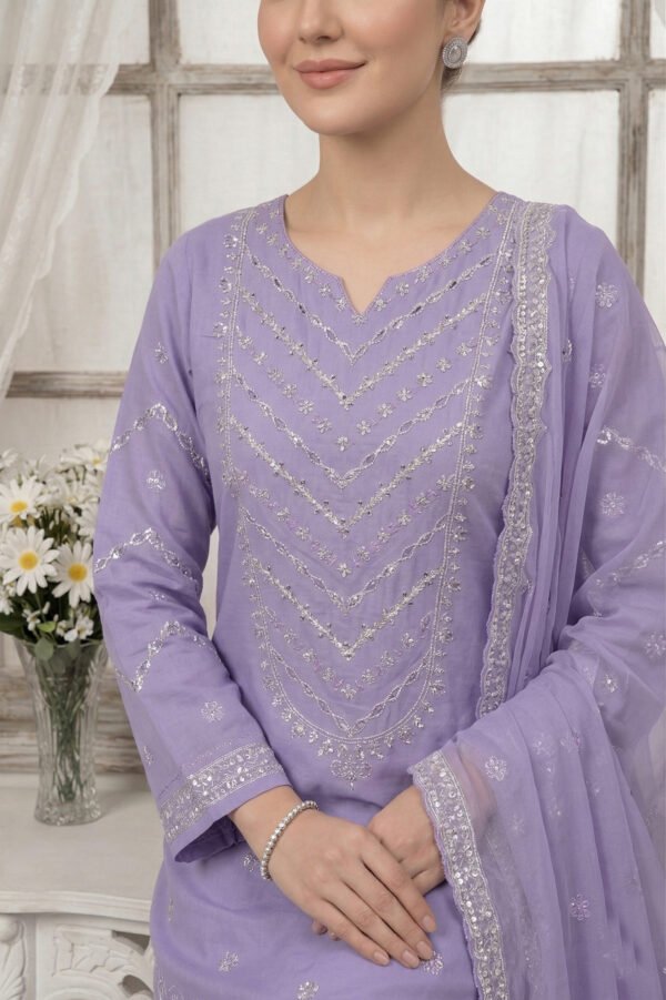 4 (2).jpg Violet Chevron Unstitched Embroidered Lawn Suit
